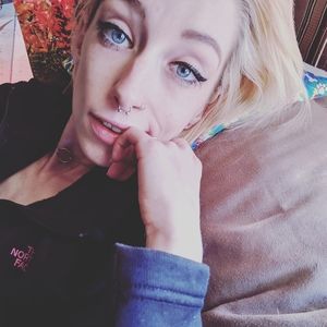 Meet your Posher, Paige